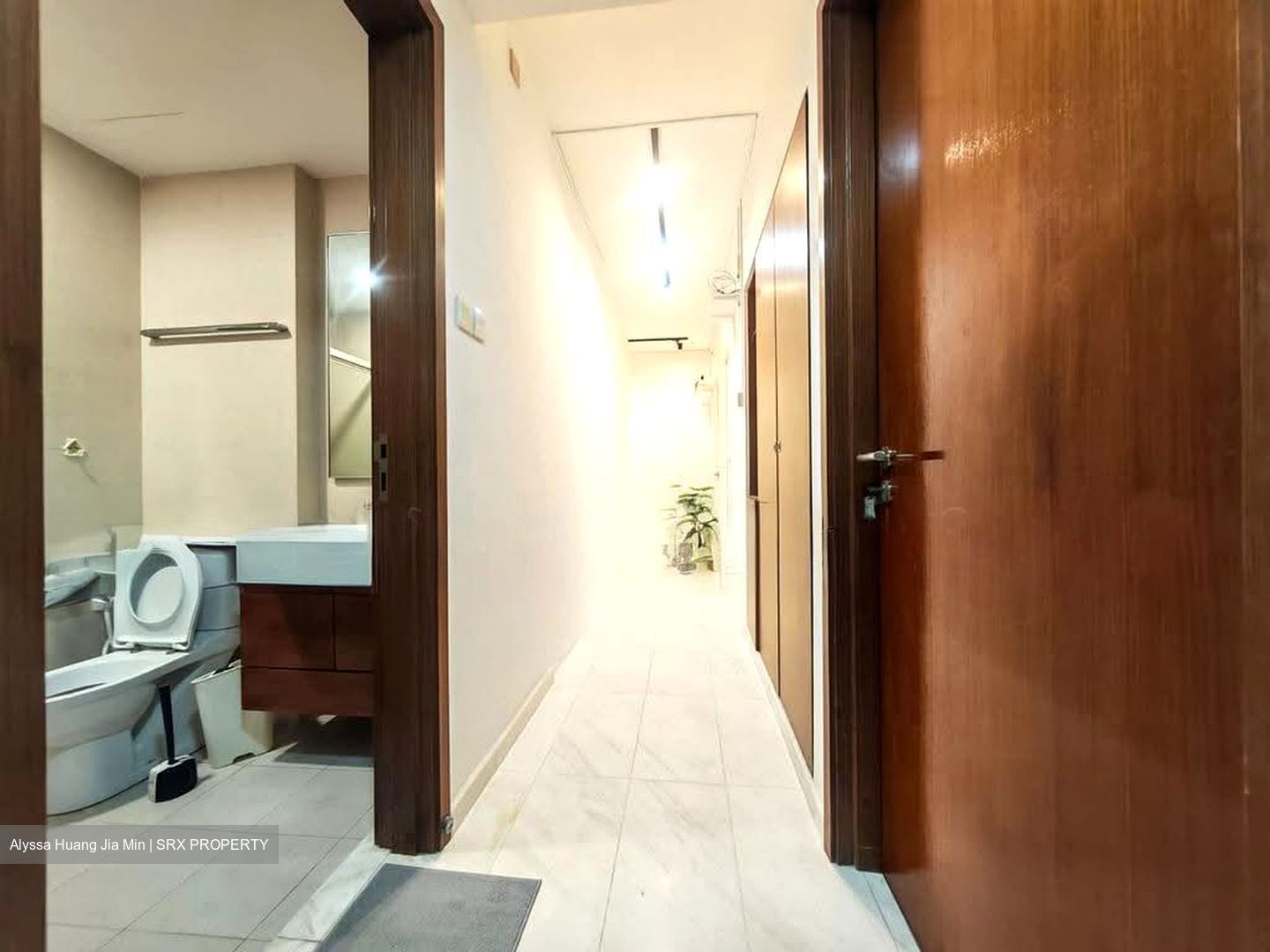 The Lakeshore (D22), Condominium #624100961